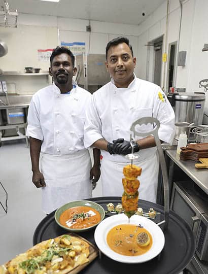 buffalo grove indian food near me chef Niaz